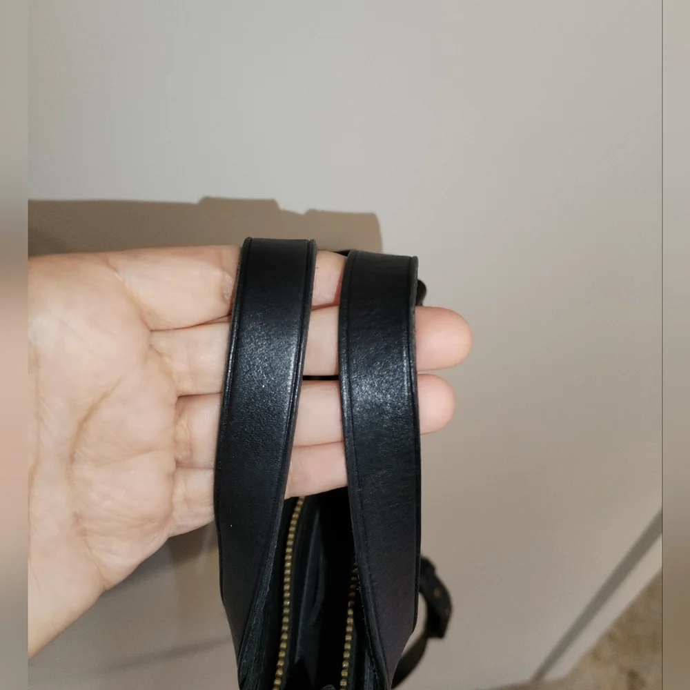 Madewell Small Zip Top Transport Crossbody